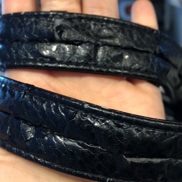 OG LULULEMON!!!! - Picture 10 of 11